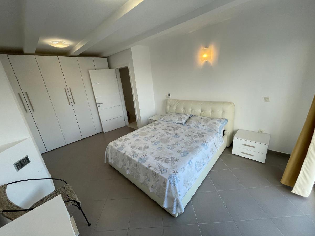 Villa Lina Premantura Bagian luar foto